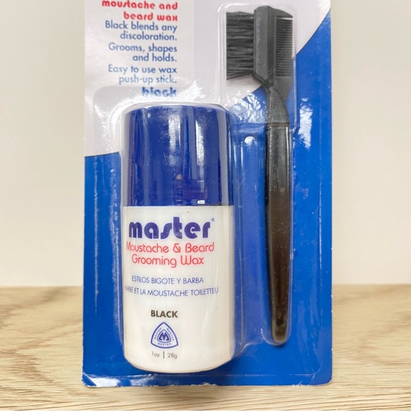 Master Well Comb Mustache & Beard Grooming Wax Stick BLACK with Comb 1 oz - Picture 4 of 4